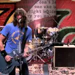 Foo Fighters デイヴ・グロールの使用ギター、ドラム、エフェクター、アンプ、機材